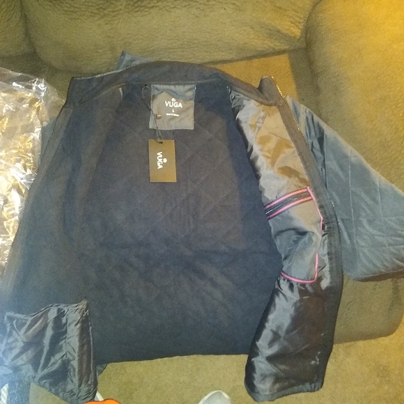 VugaTech Dalton Quilted Jacket - Picture 2 of 5